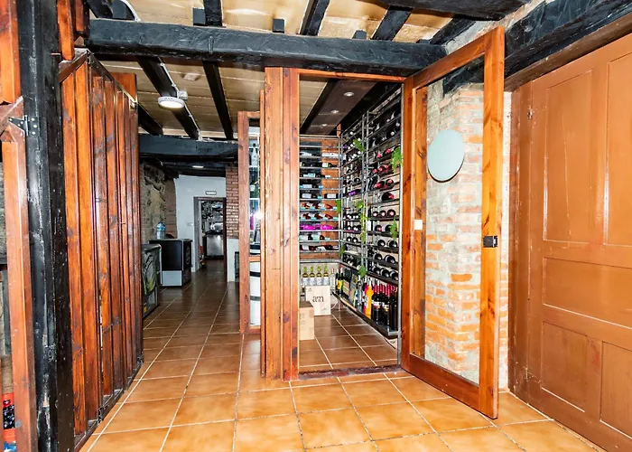 Santa Marina Pensión 2*